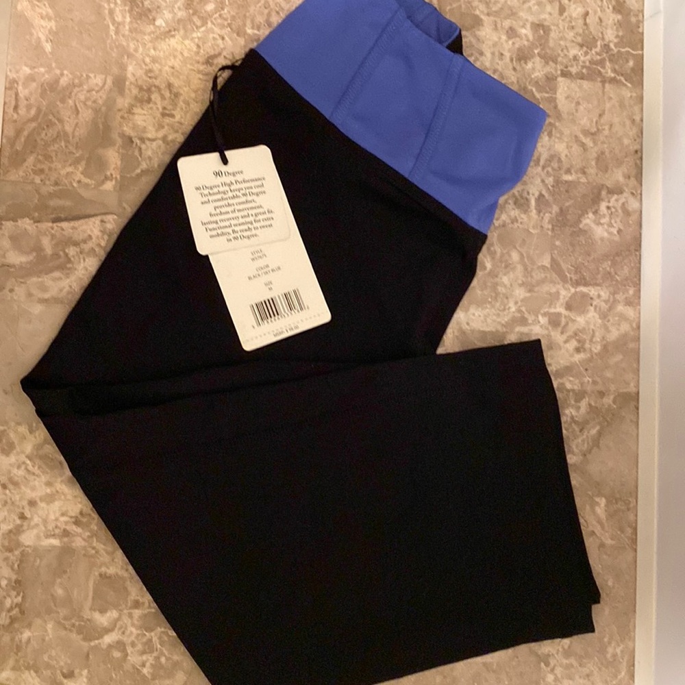 NWT 90 Degree By Reflex Capris